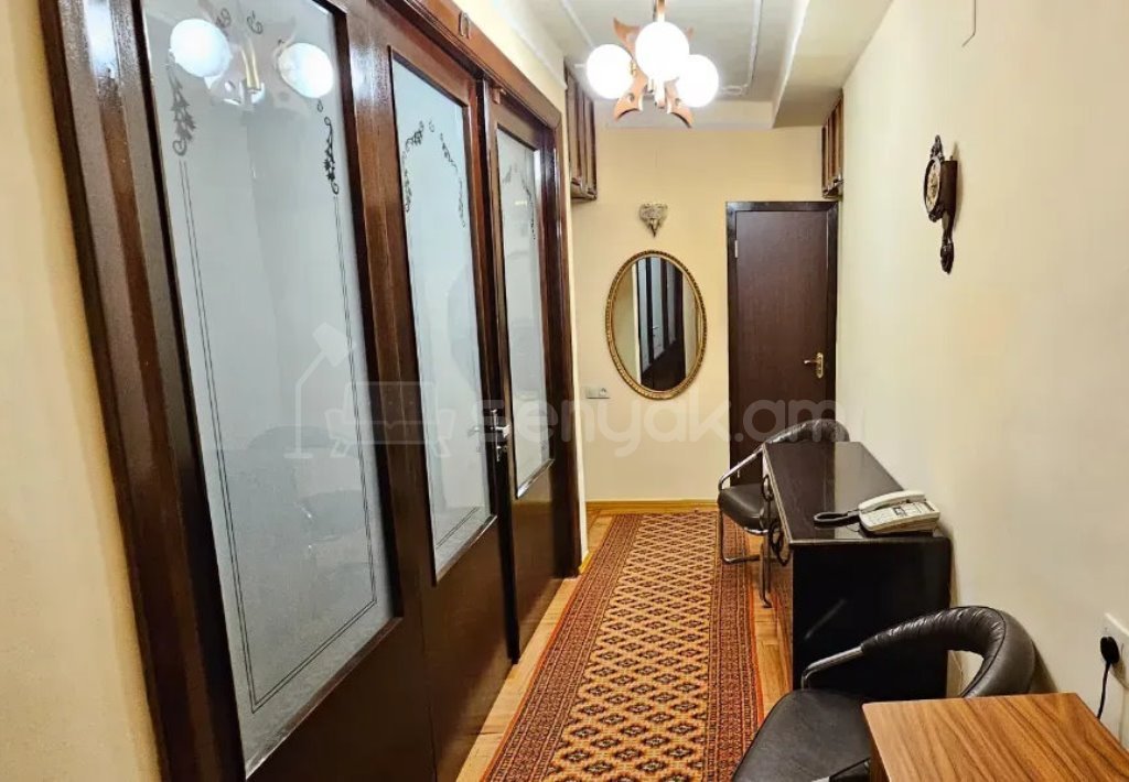 3 Սենյականոց Բնակարան, 68քմ, 3/8 հարկ, Կոսմետիկ Վերանորոգված