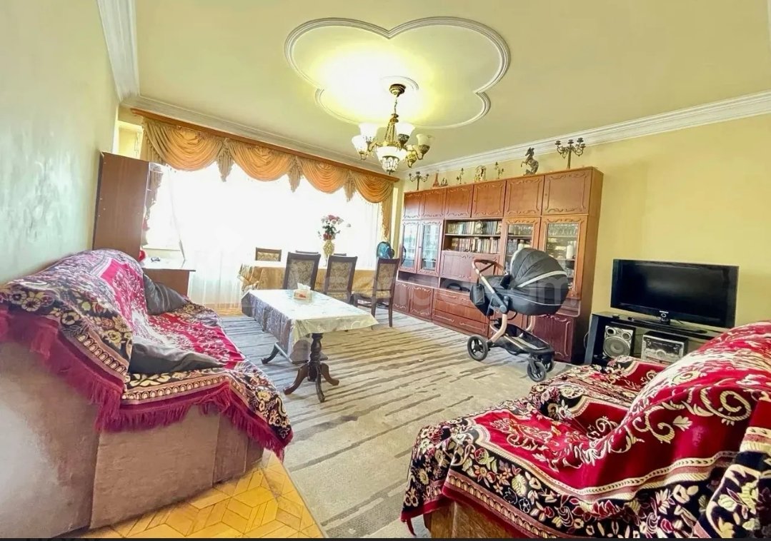 4 Սենյականոց Բնակարան, 88քմ, 7/9 հարկ, Նորմալ Վիճակում