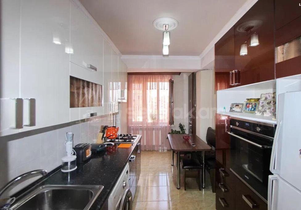 2 Սենյականոց Բնակարան, 58քմ, 6/14 հարկ, Կապիտալ Վերանորոգված, Կահավորված