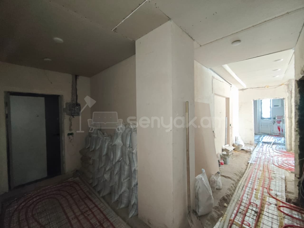 3 Սենյականոց Բնակարան Նորակառույցում, 83քմ, 2/12 հարկ, Զրոյական Վիճակում