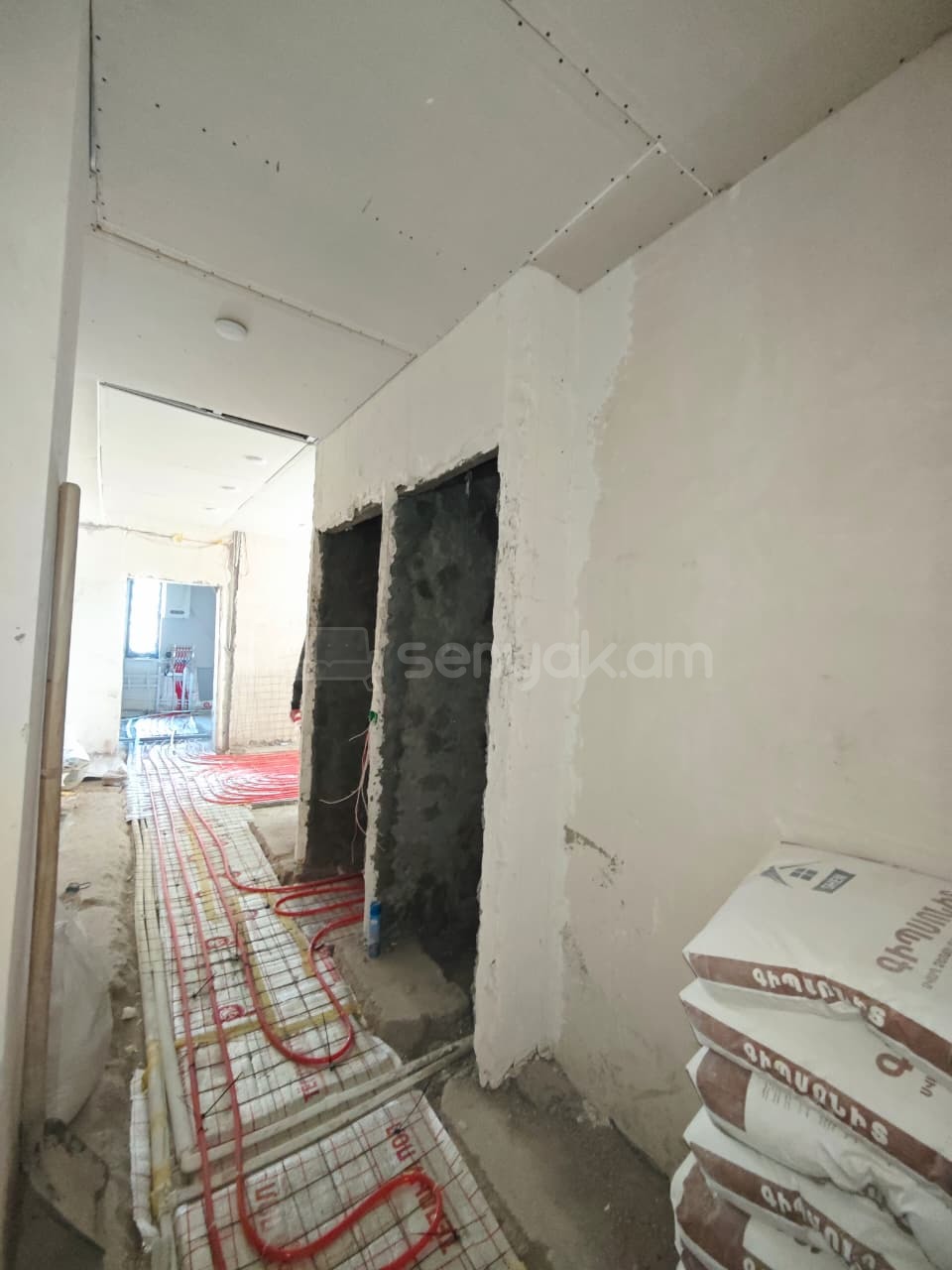 3 Սենյականոց Բնակարան Նորակառույցում, 83քմ, 16/18 հարկ, Զրոյական Վիճակում