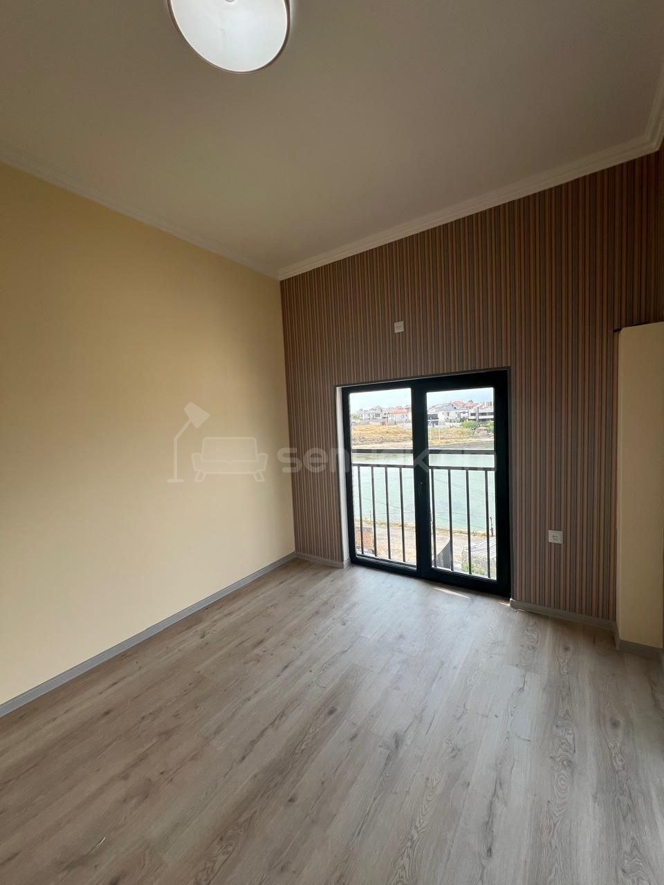 2 Սենյականոց Բնակարան Նորակառույցում, 38քմ, 4/4 հարկ, Կապիտալ Վերանորոգված