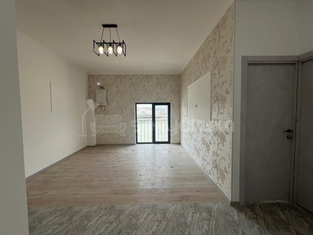 2 Սենյականոց Բնակարան Նորակառույցում, 38քմ, 4/4 հարկ, Կապիտալ Վերանորոգված