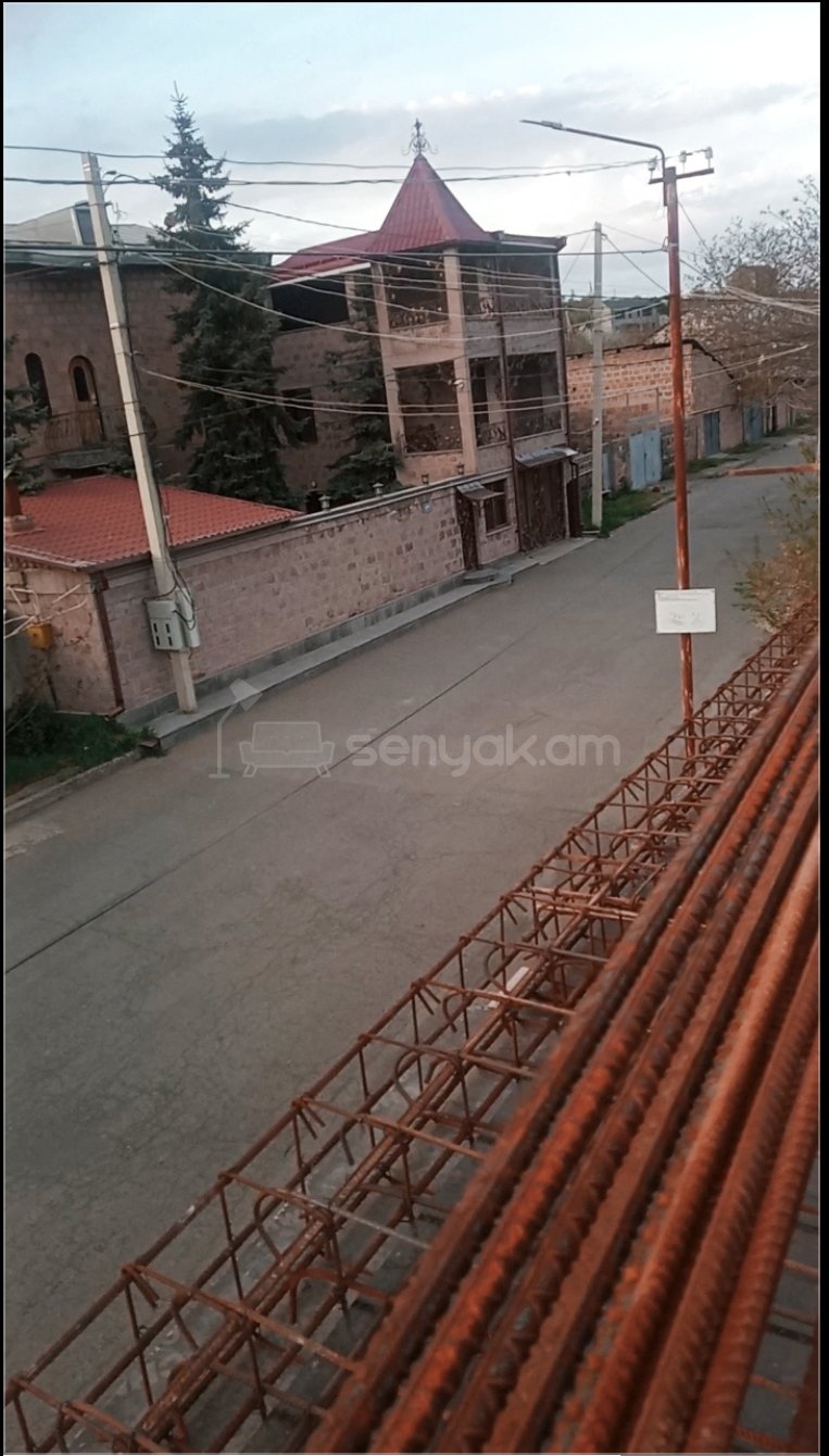 Նորակառույց Կոմերցիոն Տարածք, 140քմ