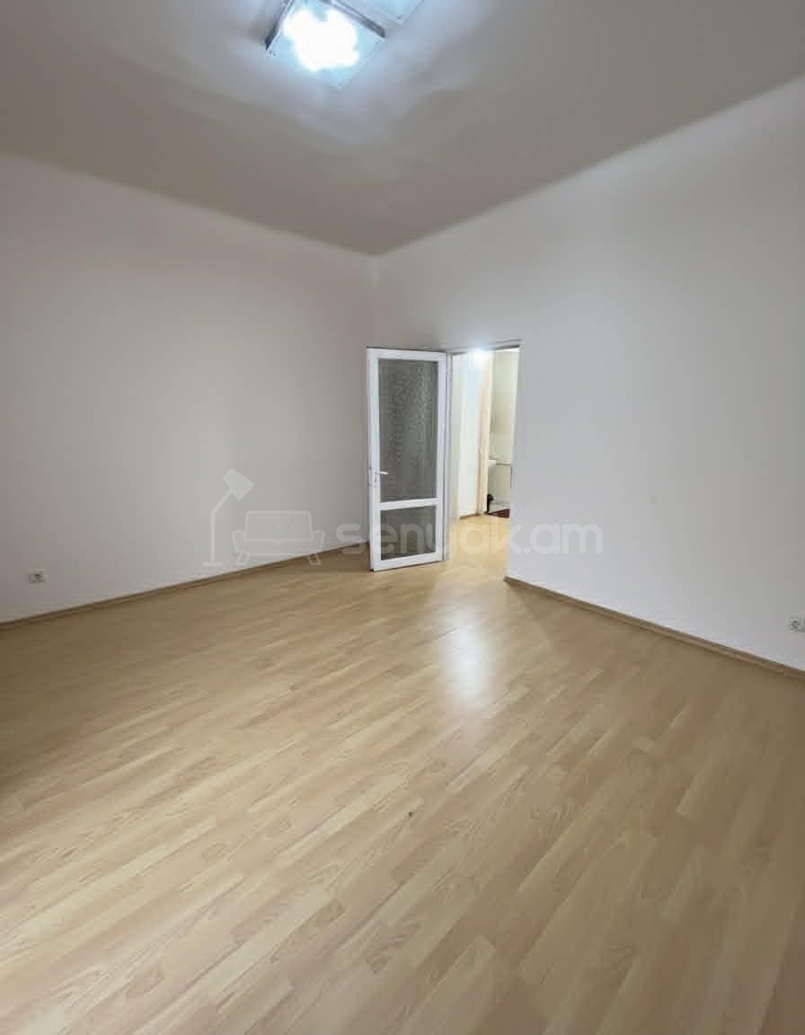 Կոմերցիոն Տարածք, 250քմ, Կապիտալ Վերանորոգված