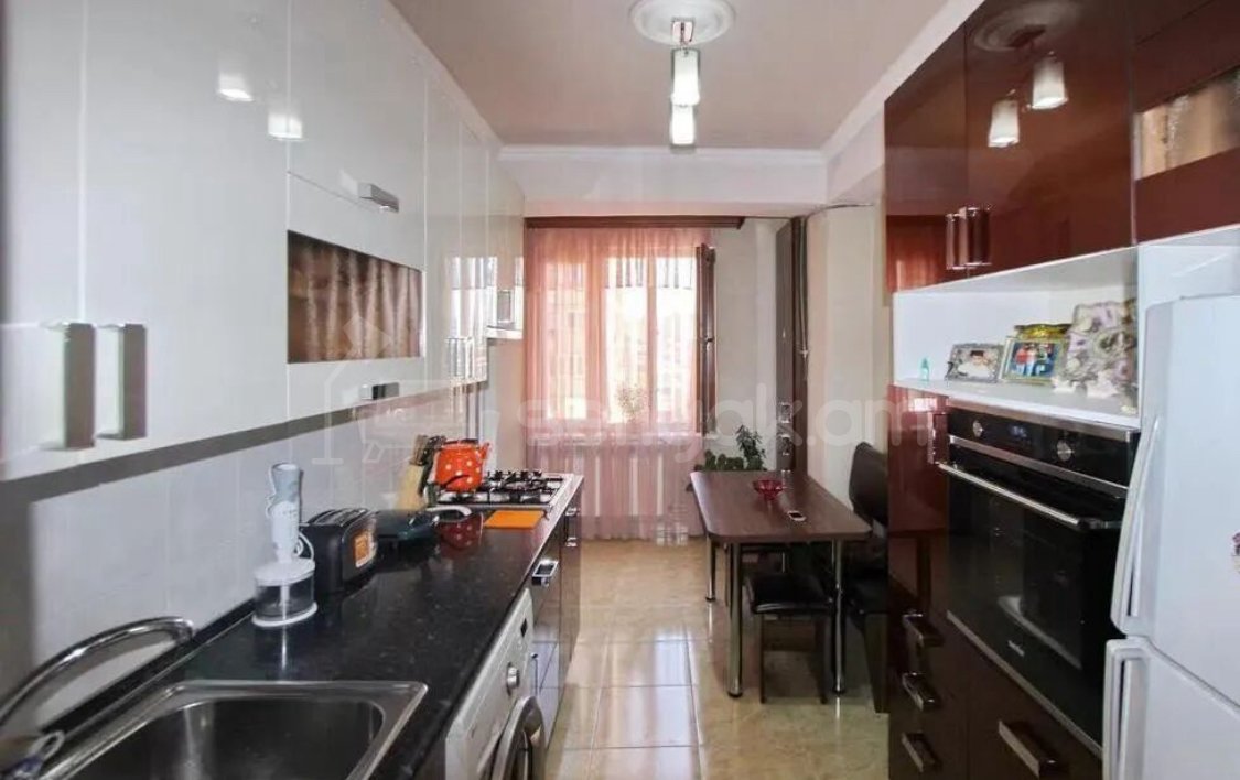 2 Սենյականոց Բնակարան, 58քմ, 6/14 հարկ, Կապիտալ Վերանորոգված, Կահավորված