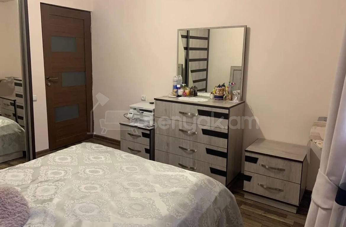3 Սենյականոց Բնակարան, 84քմ, 2/9 հարկ, Կապիտալ Վերանորոգված, Կահավորված