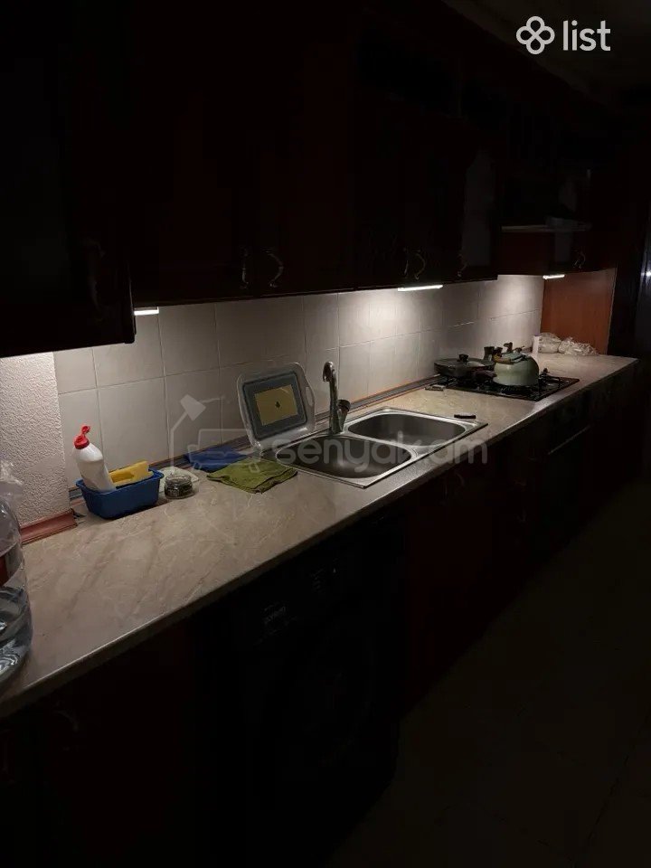 3 Սենյականոց Բնակարան, 75քմ, 6/9 հարկ, Կապիտալ Վերանորոգված, Կահավորված, Արևկող