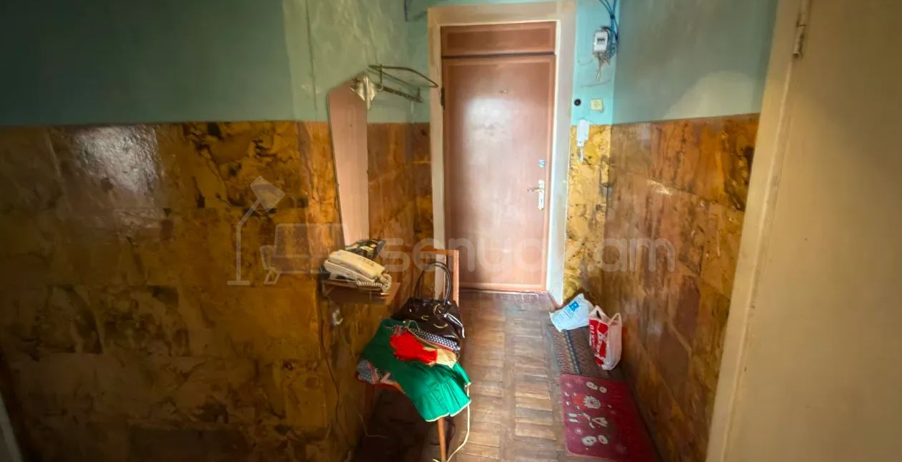 2 Սենյականոց Բնակարան Քարե Շենքում, 54քմ, 3/5 հարկ, Պետական Վիճակում