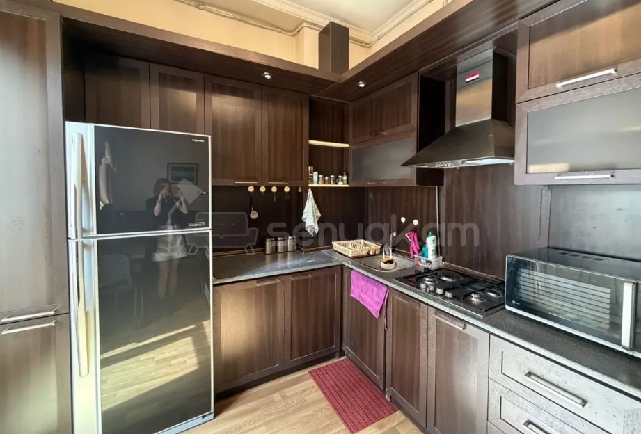 2 Սենյականոց Բնակարան Քարե Շենքում, 50քմ, 3/5 հարկ, Կապիտալ Վերանորոգված, Կահավորված