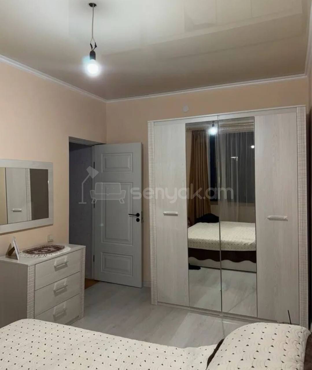 5 Սենյականոց Բնակարան, 107քմ, 2/9 հարկ, Կապիտալ Վերանորոգված