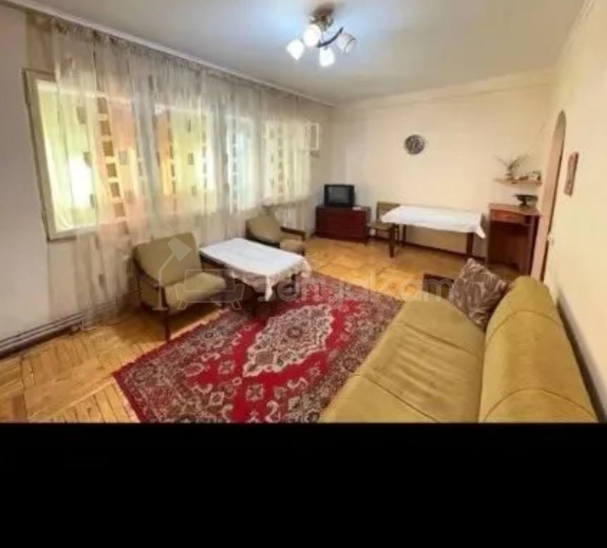 3 Սենյականոց Բնակարան, 74քմ, 2/9 հարկ, Պետական Վիճակում, Կահավորված, Արևկող
