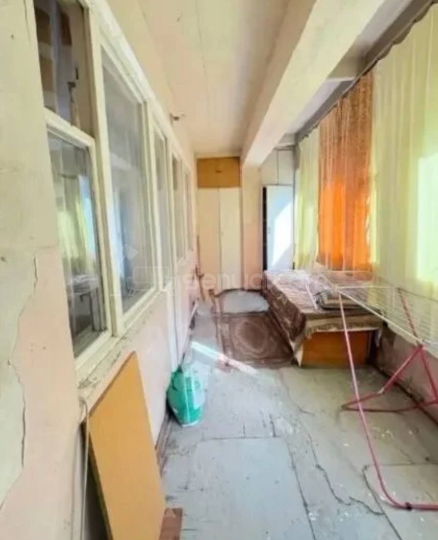 3 Սենյականոց Բնակարան, 74քմ, 2/9 հարկ, Պետական Վիճակում, Կահավորված, Արևկող