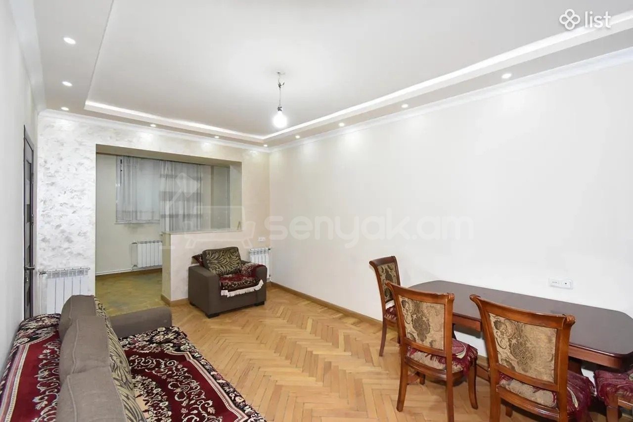 2 Սենյականոց Բնակարան Քարե Շենքում, 72քմ, 1/5 հարկ, Կապիտալ Վերանորոգված, Կահավորված, Արևկող