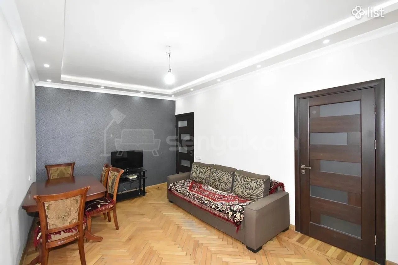 2 Սենյականոց Բնակարան Քարե Շենքում, 72քմ, 1/5 հարկ, Կապիտալ Վերանորոգված, Կահավորված, Արևկող