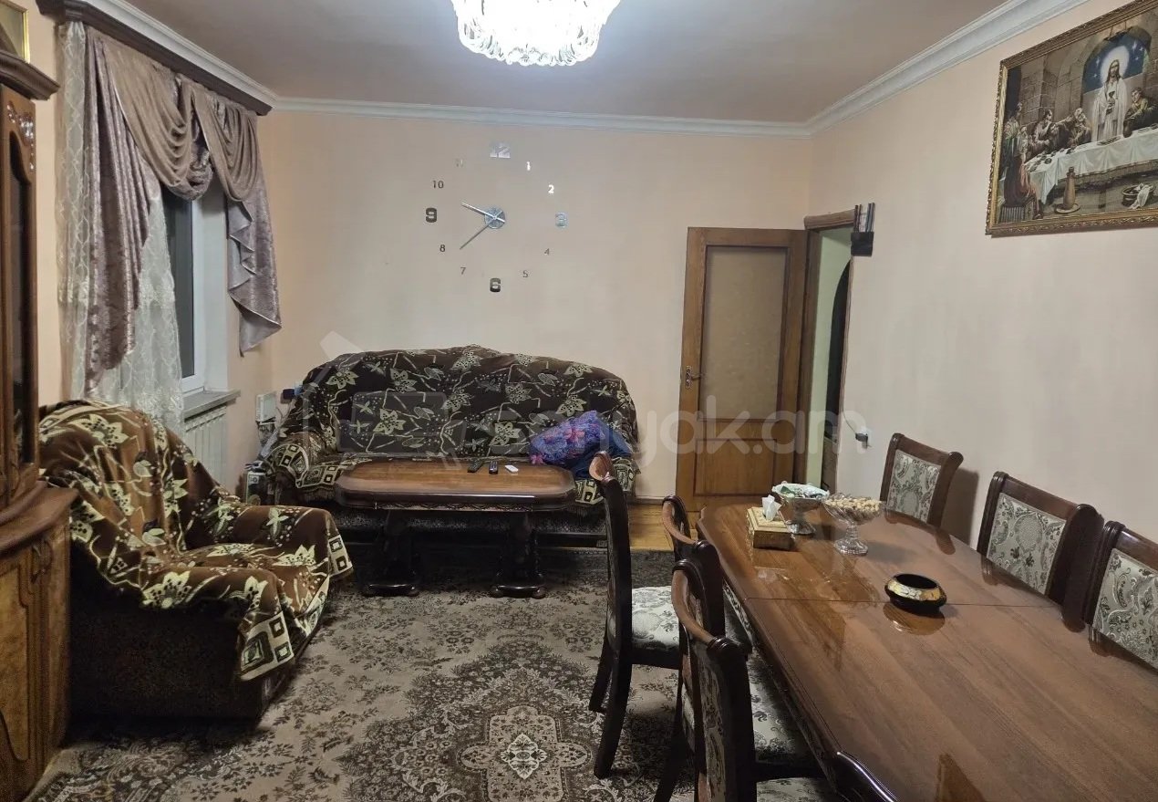 2 Սենյականոց Բնակարան, 68քմ, 5/9 հարկ, Դիզայներական Վերանորոգված