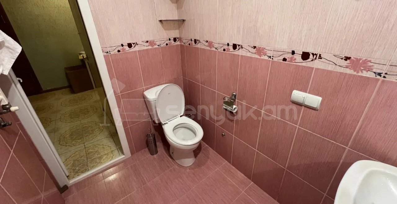 2 Սենյականոց Բնակարան, 60քմ, 5/9 հարկ, Նորմալ Վիճակում