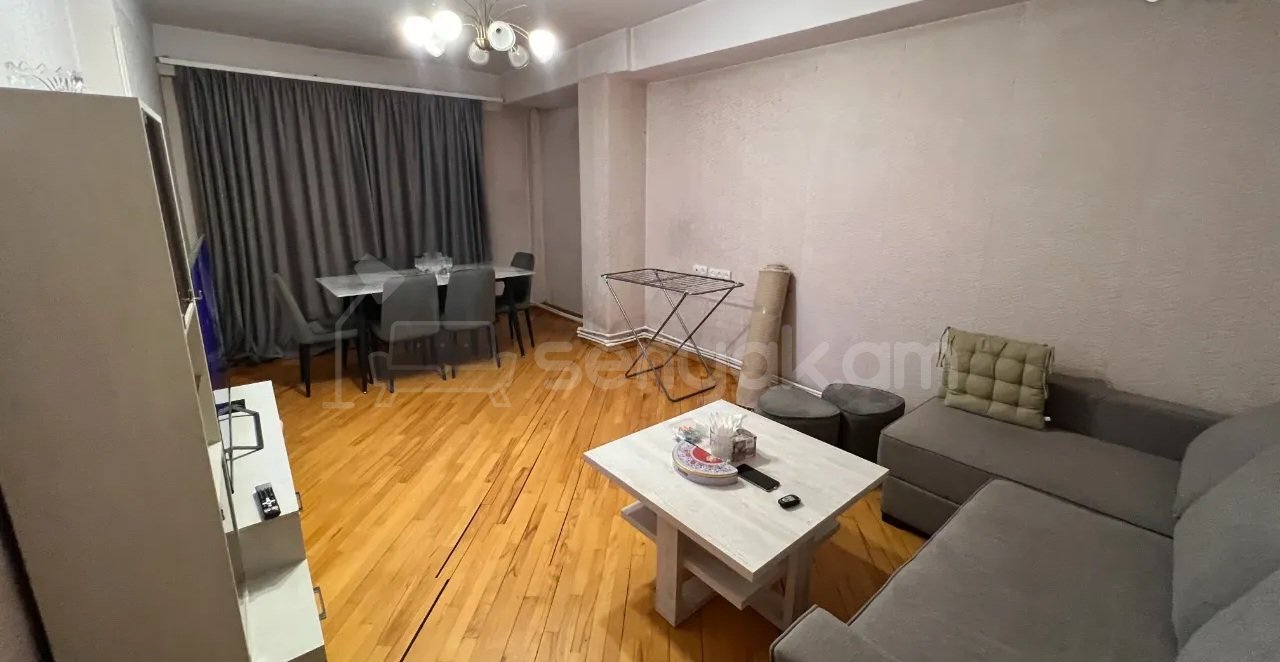 2 Սենյականոց Բնակարան, 60քմ, 5/9 հարկ, Նորմալ Վիճակում