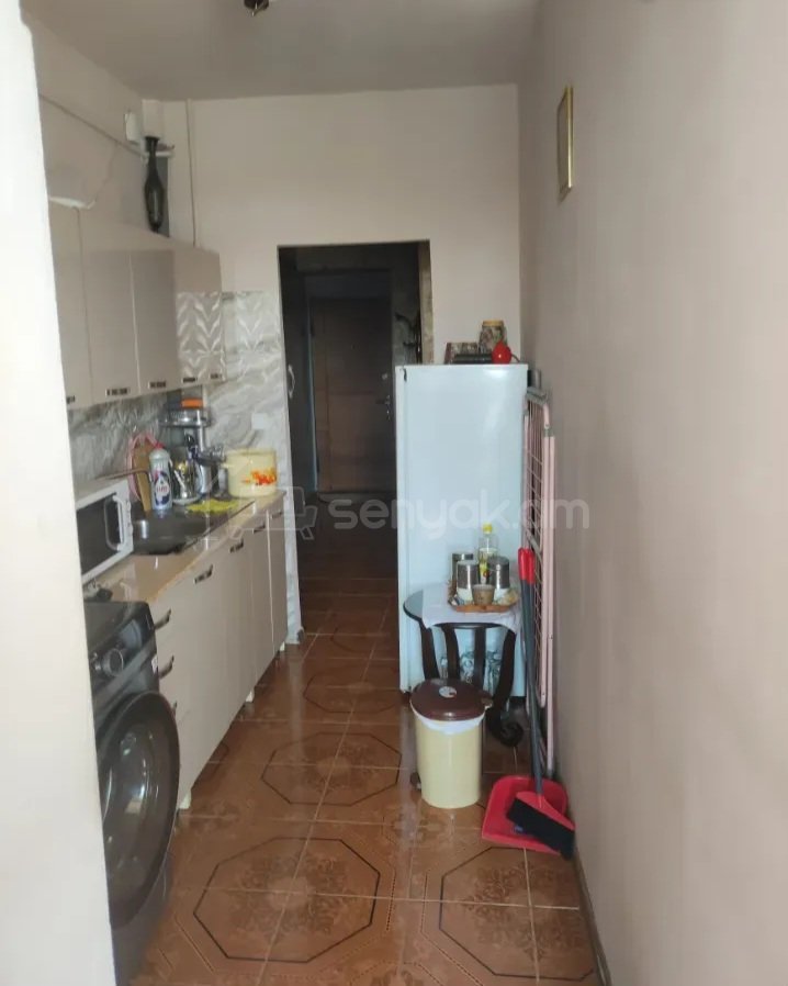 1 Սենյականոց Բնակարան Քարե Շենքում, 48քմ, 3/5 հարկ, Կոսմետիկ Վերանորոգված