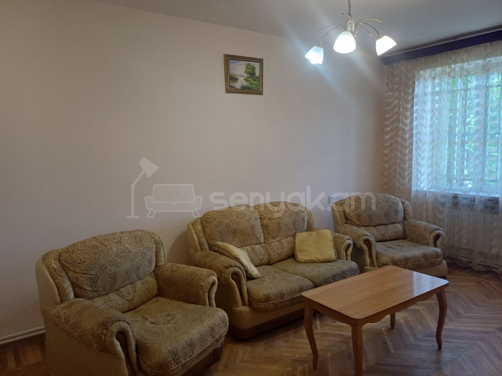 2 Սենյականոց Բնակարան Քարե Շենքում, 59քմ, 2/4 հարկ, Կոսմետիկ Վերանորոգված, Մասամբ Կահավորված, Արևկող