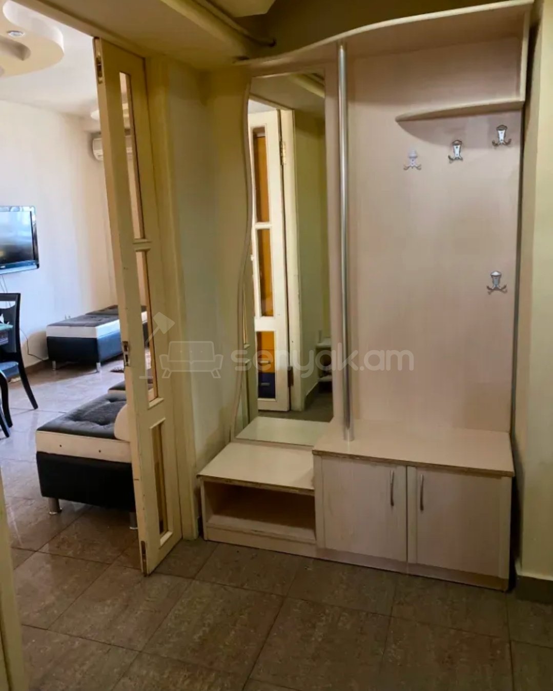 2 Սենյականոց Բնակարան, 40քմ, 6/9 հարկ, Նորմալ Վիճակում, Կահավորված, Արևկող