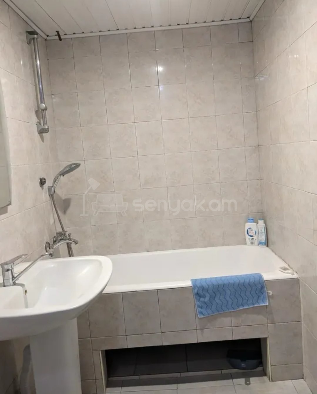 2 Սենյականոց Բնակարան, 69քմ, 6/9 հարկ, Նորմալ Վիճակում, Կահավորված, Արևկող