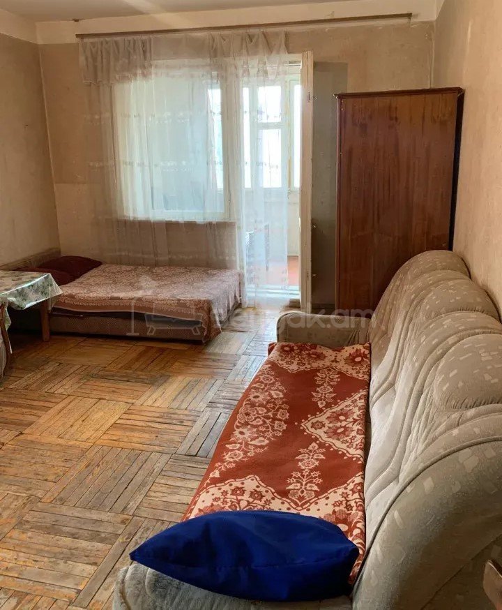 1 Սենյականոց Բնակարան, 47քմ, 6/9 հարկ, Պետական Վիճակում