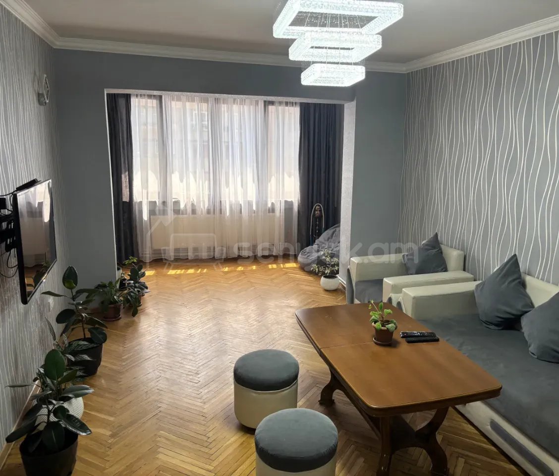 3 Սենյականոց Բնակարան, 82քմ, 8/9 հարկ, Կապիտալ Վերանորոգված