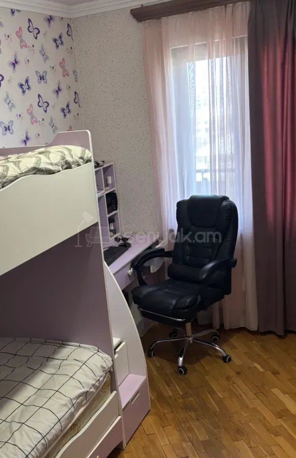 3 Սենյականոց Բնակարան, 82քմ, 8/9 հարկ, Կապիտալ Վերանորոգված