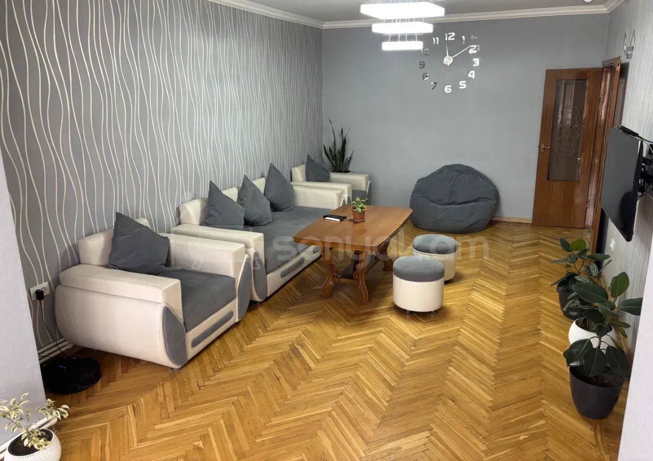 3 Սենյականոց Բնակարան, 82քմ, 8/9 հարկ, Կապիտալ Վերանորոգված