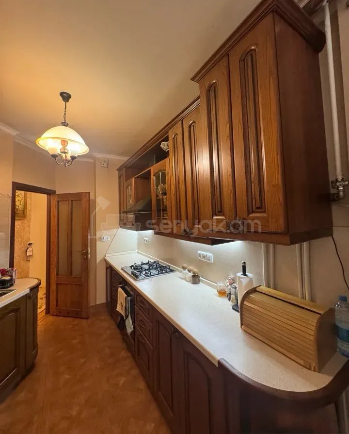 3 Սենյականոց Բնակարան, 85քմ, 3/12 հարկ, Կապիտալ Վերանորոգված