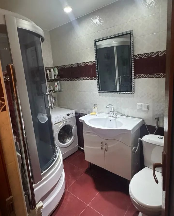 3 Սենյականոց Բնակարան, 85քմ, 3/12 հարկ, Կապիտալ Վերանորոգված