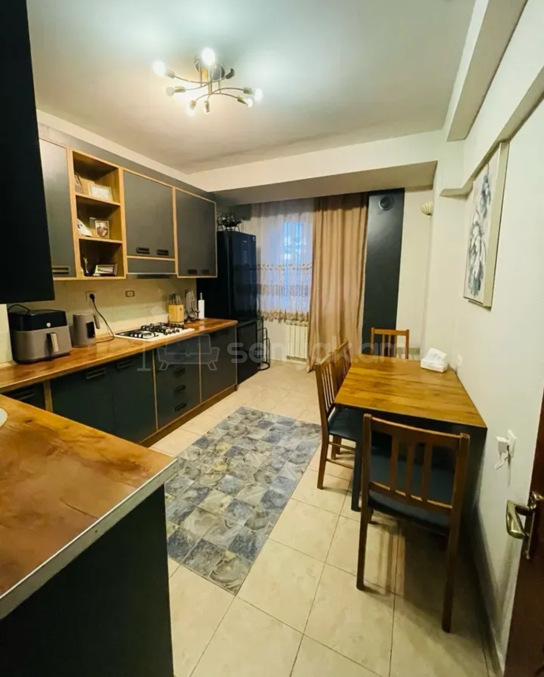 3 Սենյականոց Բնակարան, 75քմ, 10/13 հարկ, Կապիտալ Վերանորոգված