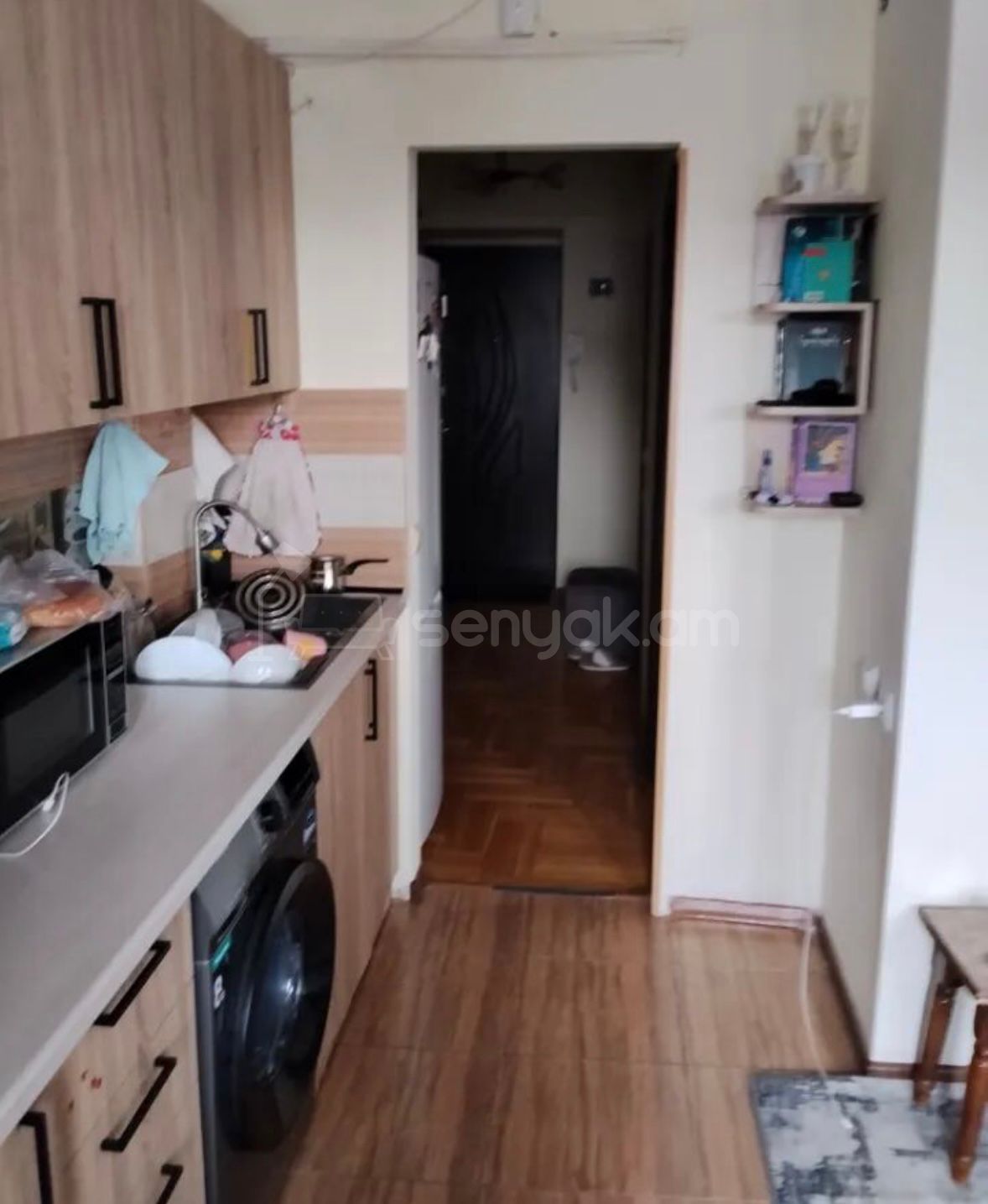 2 Սենյականոց Բնակարան Քարե Շենքում, 52քմ, 4/5 հարկ, Նորմալ Վիճակում