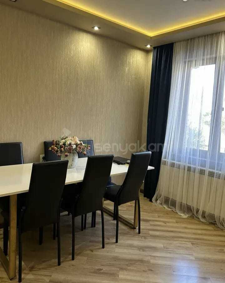 3 Սենյականոց Բնակարան, 67քմ, 2/9 հարկ, Դիզայներական Վերանորոգված