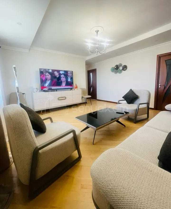3 Սենյականոց Բնակարան, 75քմ, 10/13 հարկ, Կապիտալ Վերանորոգված