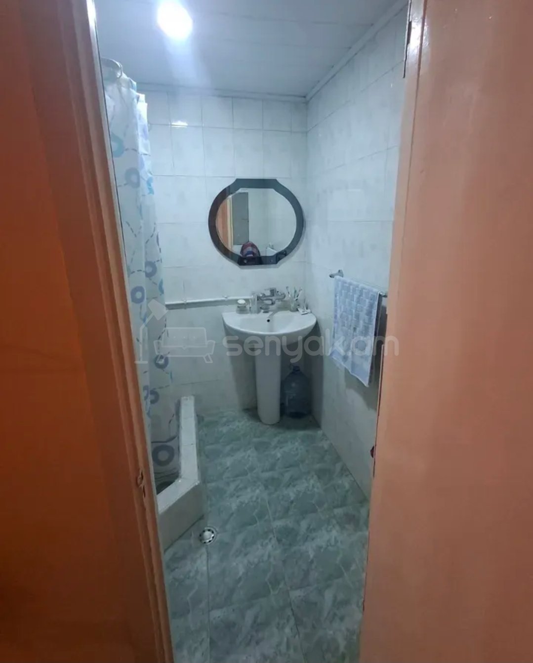 3 Սենյականոց Բնակարան, 80քմ, 10/16 հարկ, Նորմալ Վիճակում