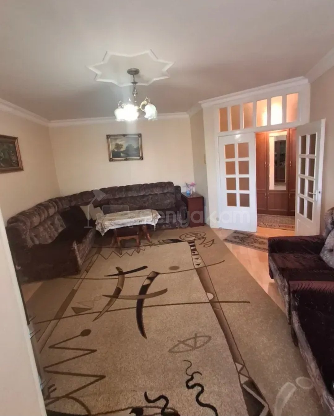 3 Սենյականոց Բնակարան, 80քմ, 10/16 հարկ, Նորմալ Վիճակում