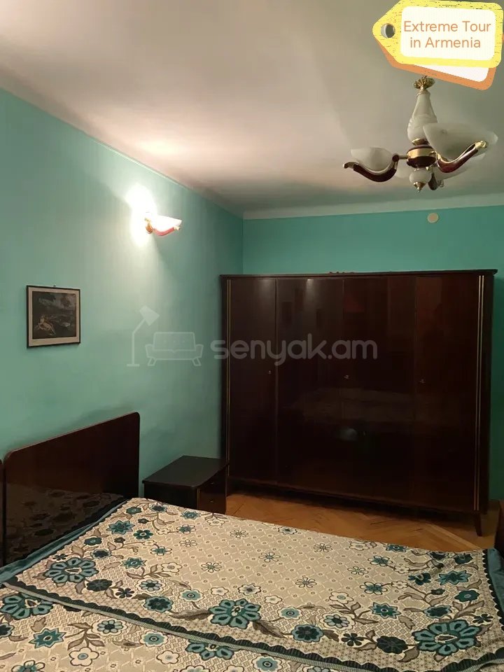 2 Սենյականոց Բնակարան Քարե Շենքում, 54քմ, 2/5 հարկ, Նորմալ Վիճակում, Կահավորված