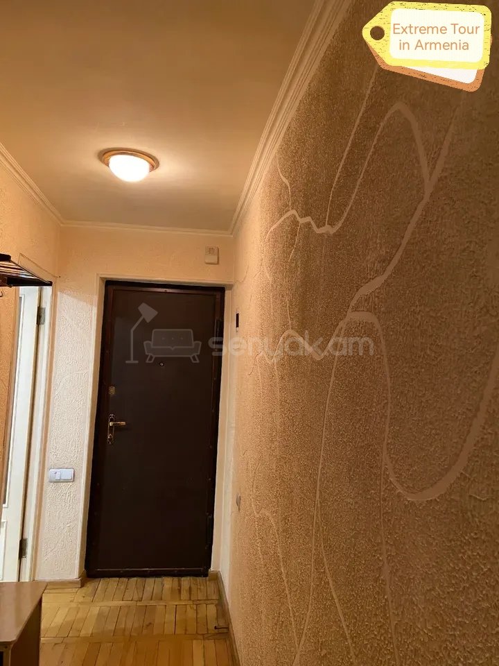 2 Սենյականոց Բնակարան Քարե Շենքում, 54քմ, 2/5 հարկ, Նորմալ Վիճակում, Կահավորված