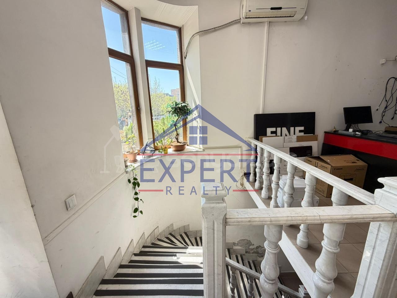 Օֆիսային Տարածք, 119քմ, Կապիտալ Վերանորոգված