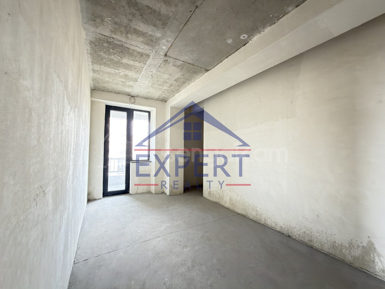 5 Սենյականոց Բնակարան Նորակառույցում, 215քմ, 11/12 հարկ, Զրոյական Վիճակում