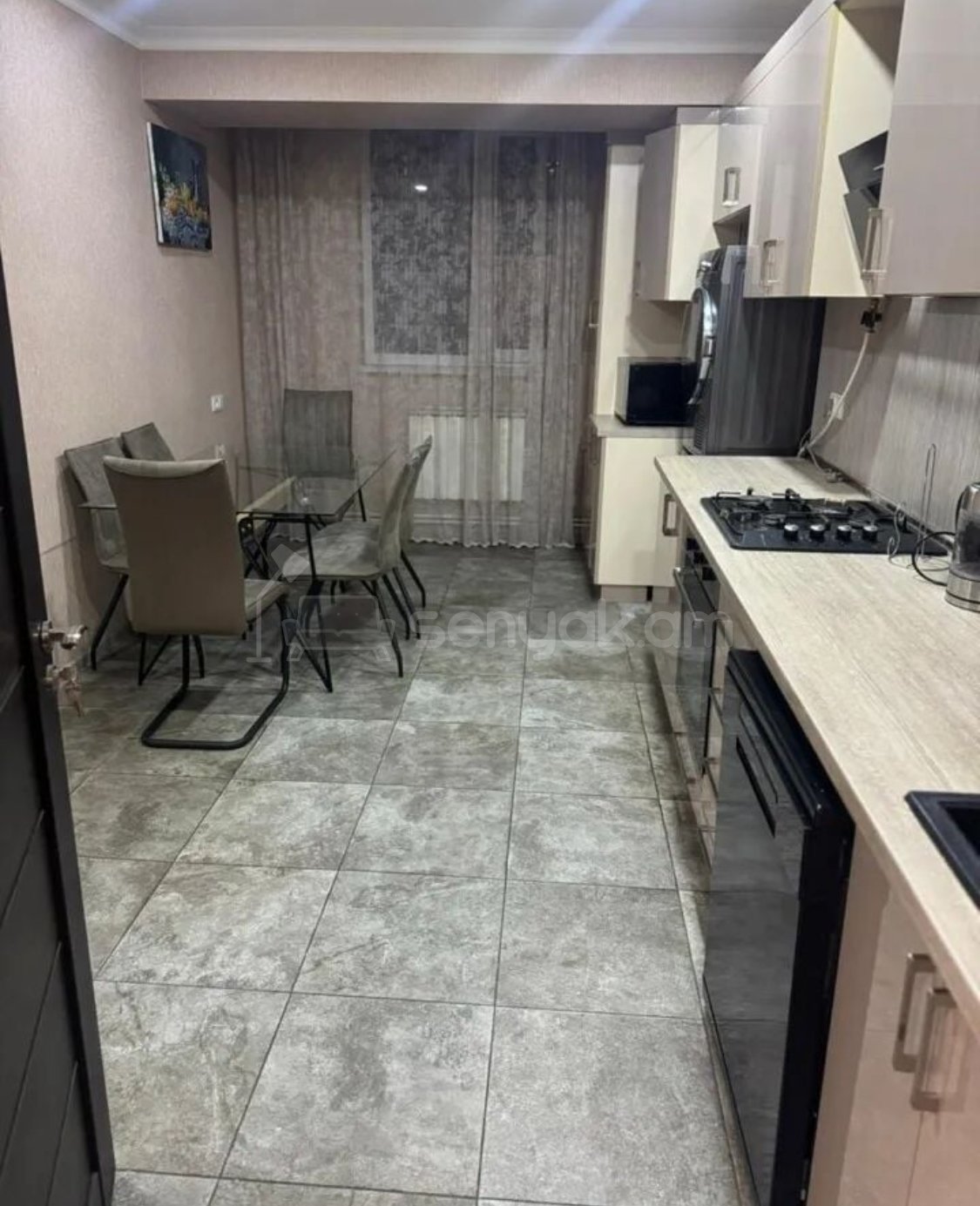2 Սենյականոց Բնակարան, 75քմ, 2/9 հարկ, Դիզայներական Վերանորոգված, Կահավորված