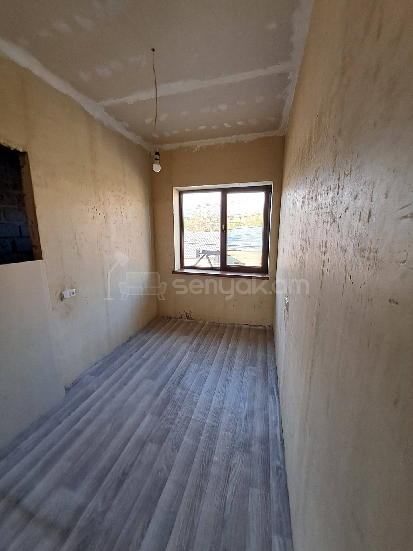 5 Սենյականոց Սեփական Տուն, 144քմ, Կոսմետիկ Վերանորոգված