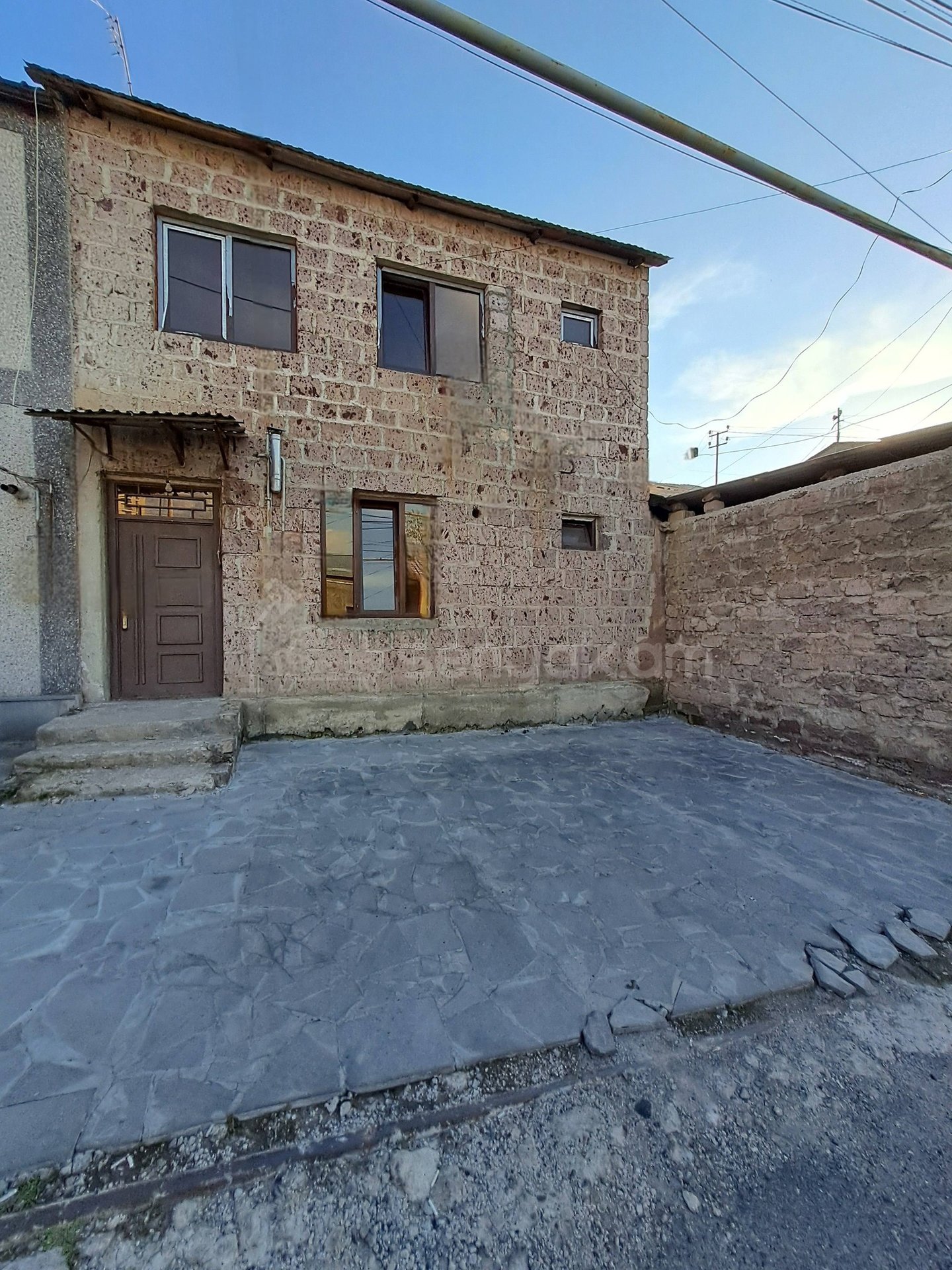 5 Սենյականոց Սեփական Տուն, 144քմ, Կոսմետիկ Վերանորոգված