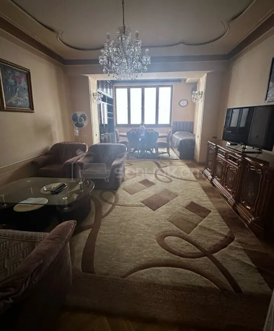 1 Սենյականոց Բնակարան Քարե Շենքում, 60քմ, 2/5 հարկ, Կապիտալ Վերանորոգված, Կահավորված