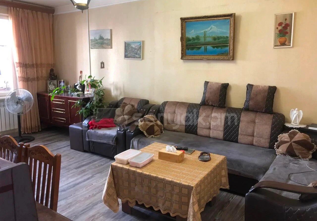 2 Սենյականոց Բնակարան, 56քմ, 9/9 հարկ, Նորմալ Վիճակում