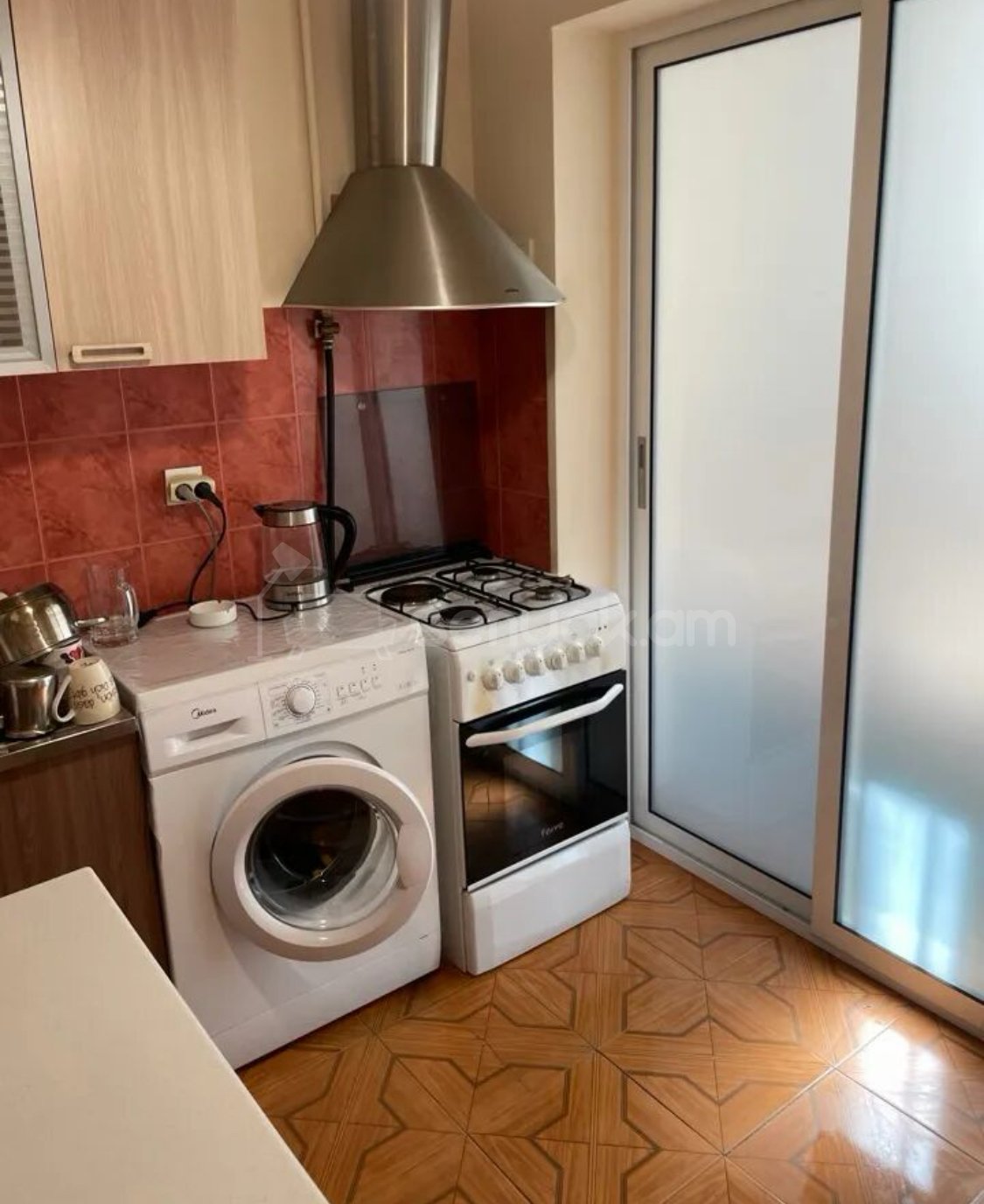2 Սենյականոց Բնակարան Քարե Շենքում, 40քմ, 1/5 հարկ, Կապիտալ Վերանորոգված, Կահավորված, Արևկող