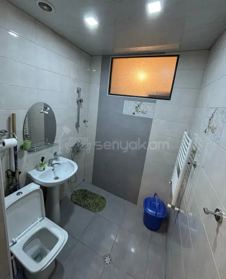 2 Սենյականոց Բնակարան Քարե Շենքում, 65քմ, 1/5 հարկ, Կապիտալ Վերանորոգված