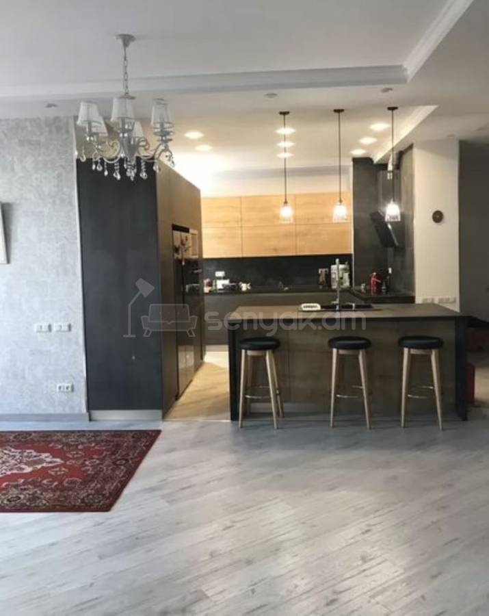 4 Սենյականոց Բնակարան Նորակառույցում, 160քմ, 14/16 հարկ, Դիզայներական Վերանորոգված